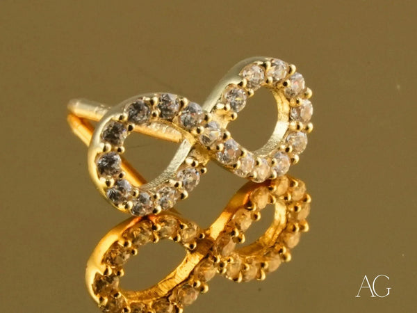 Eternal Spark 18K gold infinity nose stud with sparkling CZ stones