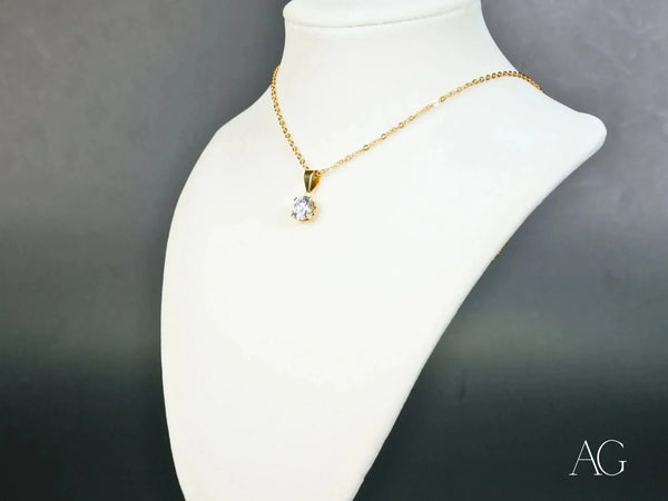 Radiant Solitaire pendant in art gold jewelry with clear gemstone
