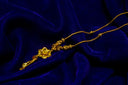 Timeless 18k gold floral pendant necklace in art gold jewelry