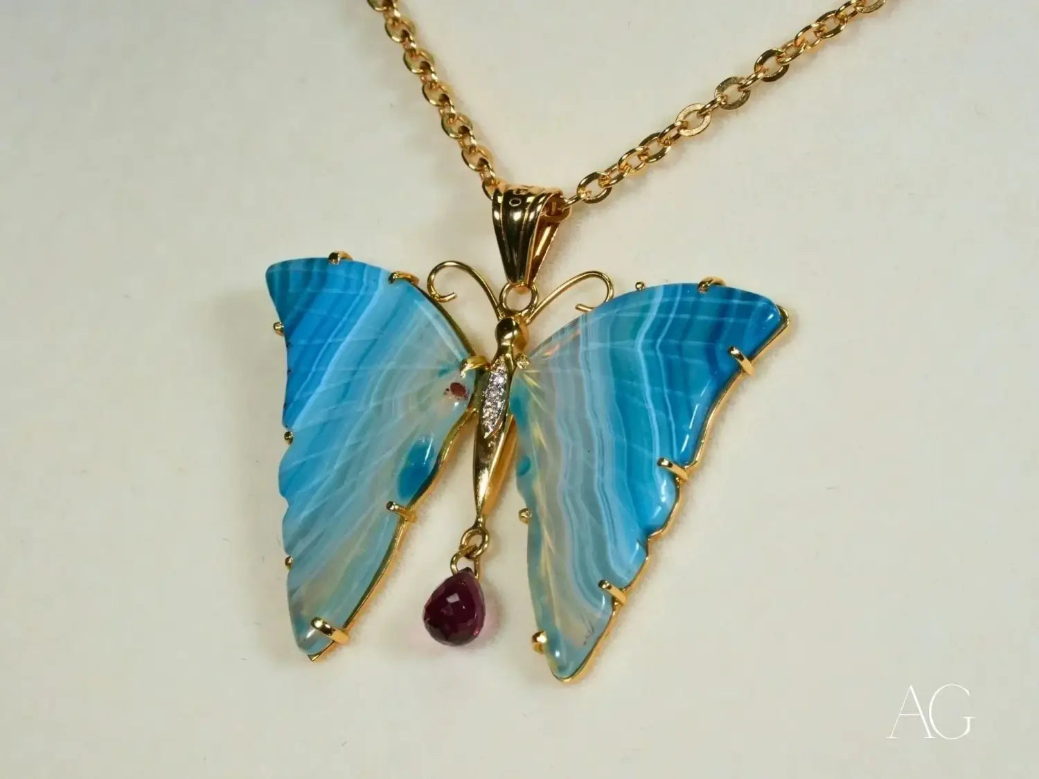 Wings of Elegance : Agate, Rhodolite & Diamonds