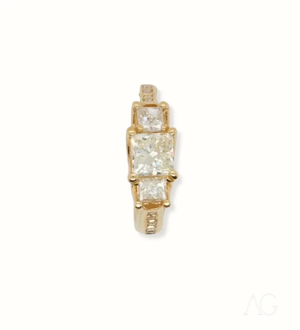 18k Gold Ring with 0.98ct Diamond, Brilliance Redefined Step