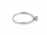 18K white gold diamond solitaire ring, side profile of the band and prong setting