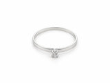18K white gold diamond solitaire ring, top-down view of the circular band