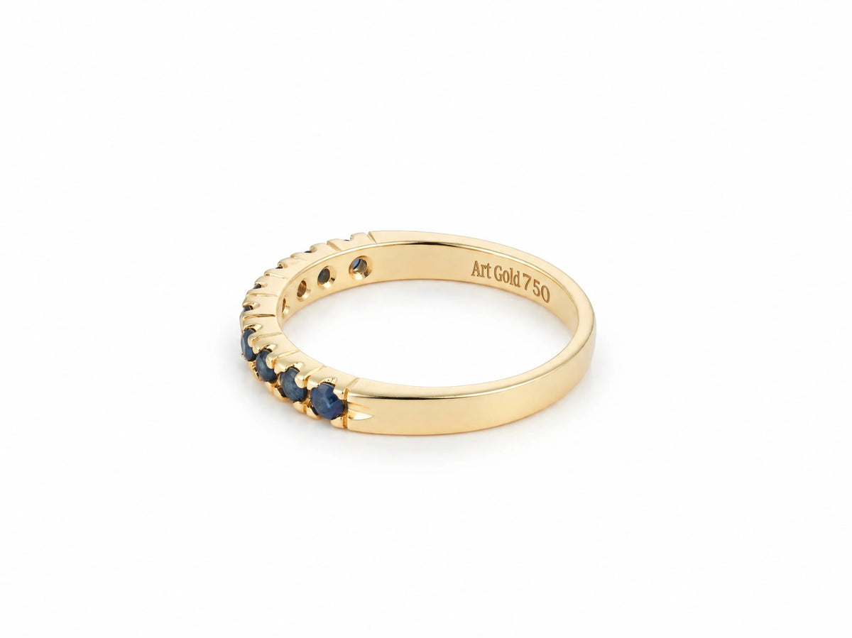 ArtGold 18K yellow gold half eternity sapphire band, inside of the band showing the Art Gold 750 engraving