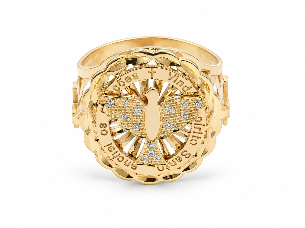 ArtGold exclusive 18K yellow gold religious ring, front view showing the Holy Spirit dove set with round diamonds and the engraved Portuguese inscription Vinde Espirito Santo encheis os coracoes