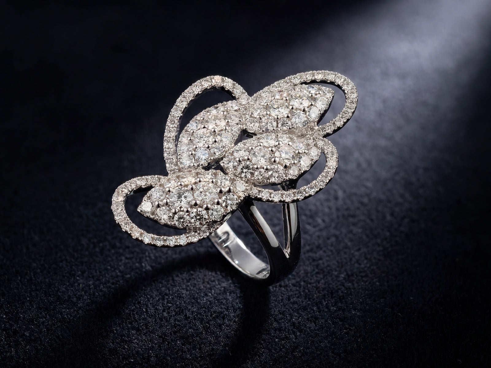 18K white gold diamond statement ring with 2.66 ct tw diamonds - ArtGold Jewelry