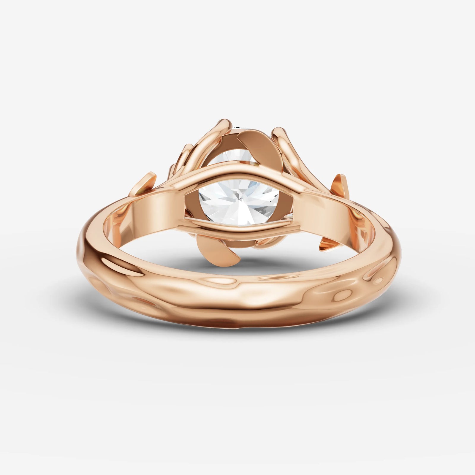 Fleur round diamond setting in gold, view 12