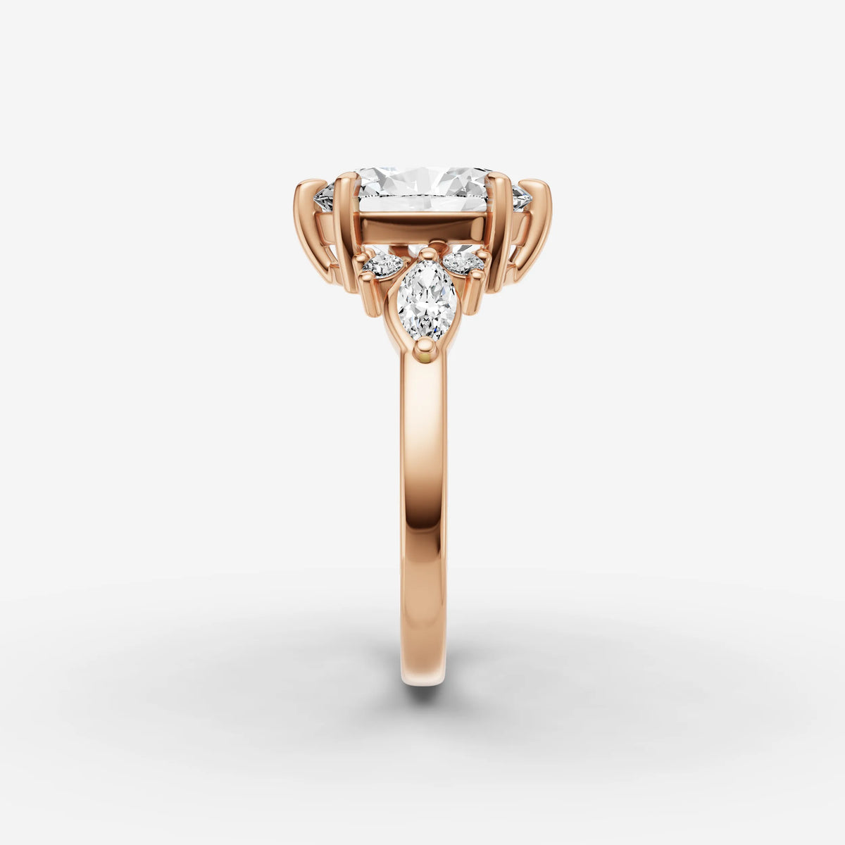 Fleur oval diamond setting in gold, view 11