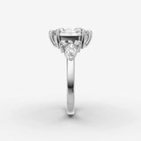 Fleur oval diamond setting in gold, view 17