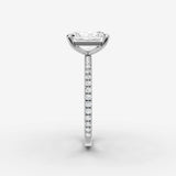 Etoile radiant diamond setting in gold, view 17
