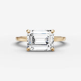 Horizon emerald diamond setting in gold, front view