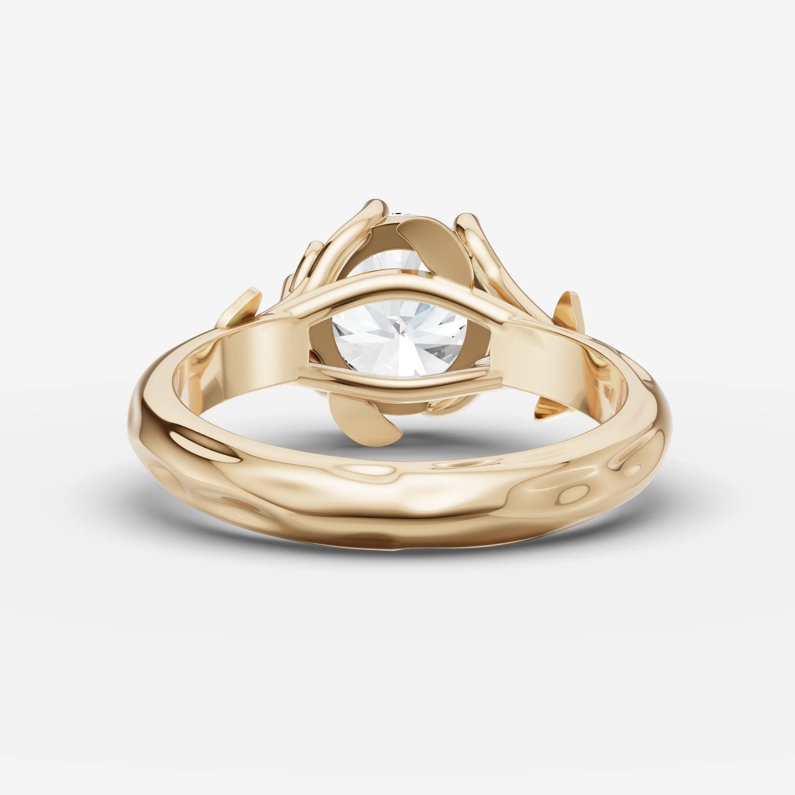 Fleur round diamond setting in gold, top view