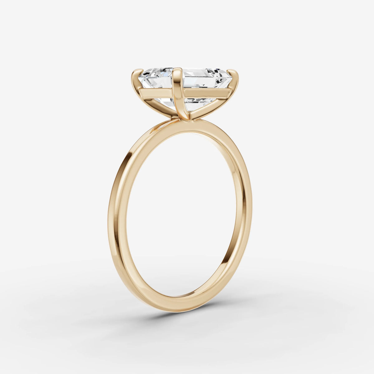Horizon emerald diamond setting in gold, detail view