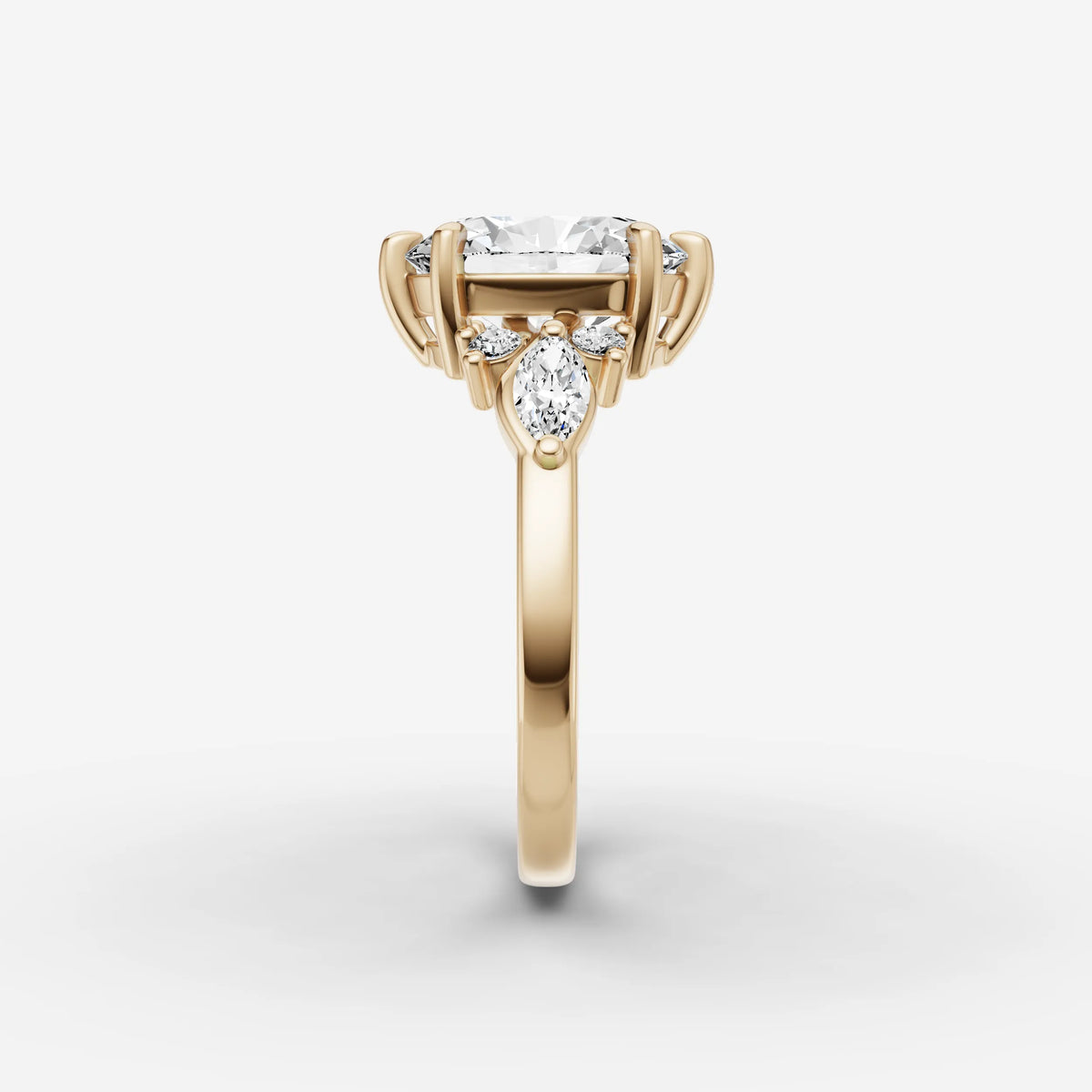 Fleur oval diamond setting in gold, angled view