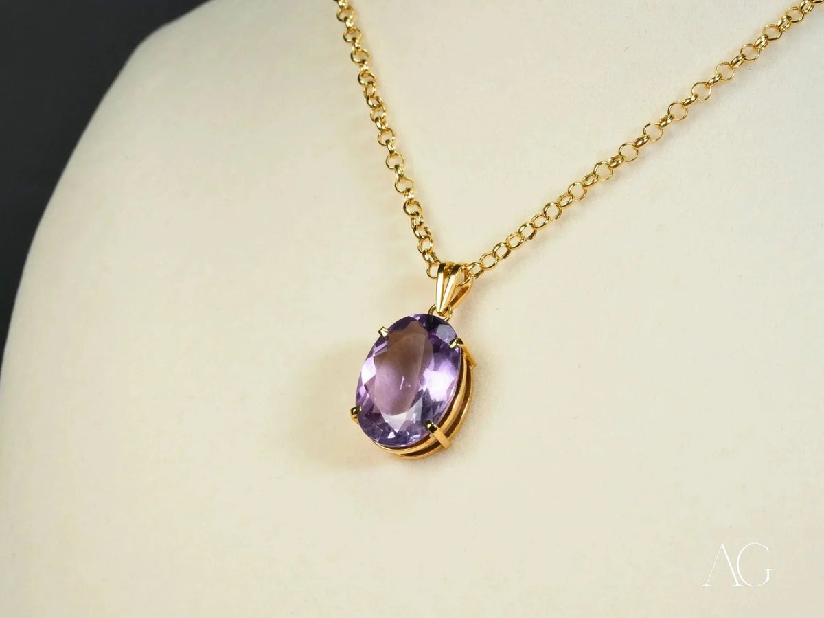 Amethyst Glow Pendant: Oval-Cut Amethyst in 18k Solid Gold Chain