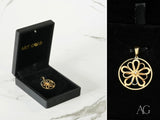 Blooming Grace flower pendant in 18k solid gold with diamond center