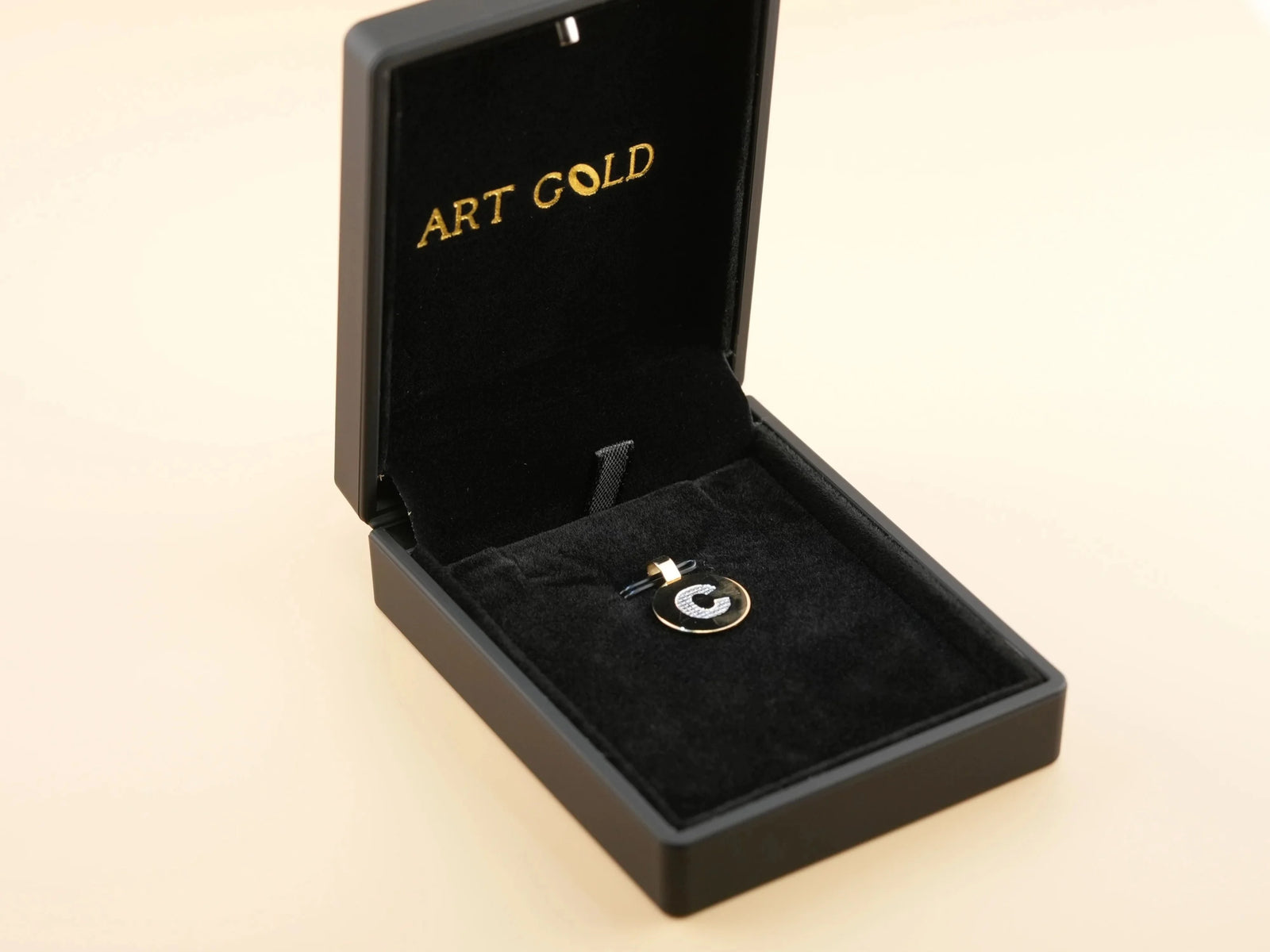 Open Celestia Initial Disc personalized necklace in 18k gold black velvet box