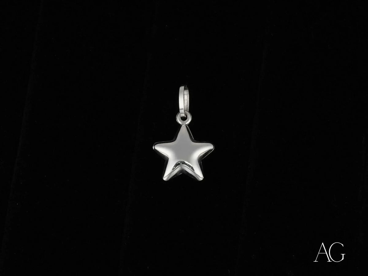 Shiny 18k white gold celestial star pendant with jump ring
