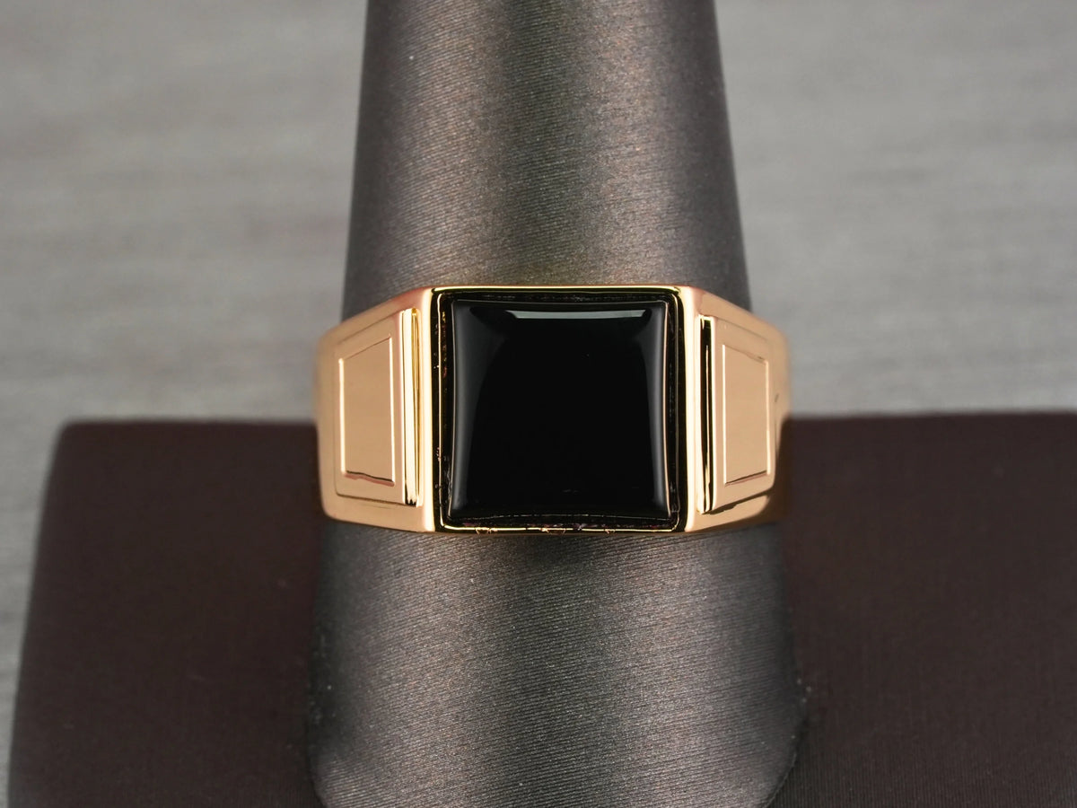 Dominus Ring: Men’s 18K Gold Signet with Sculpted Black Onyx