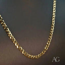 Shiny Elegant 18k Gold Cuban Curb Chain Necklace