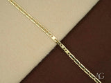 Elegant solid 18k gold piastrine link bracelet with delicate rectangular chain