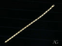 Elegant solid 18k gold piastrine link bracelet with rectangular chain