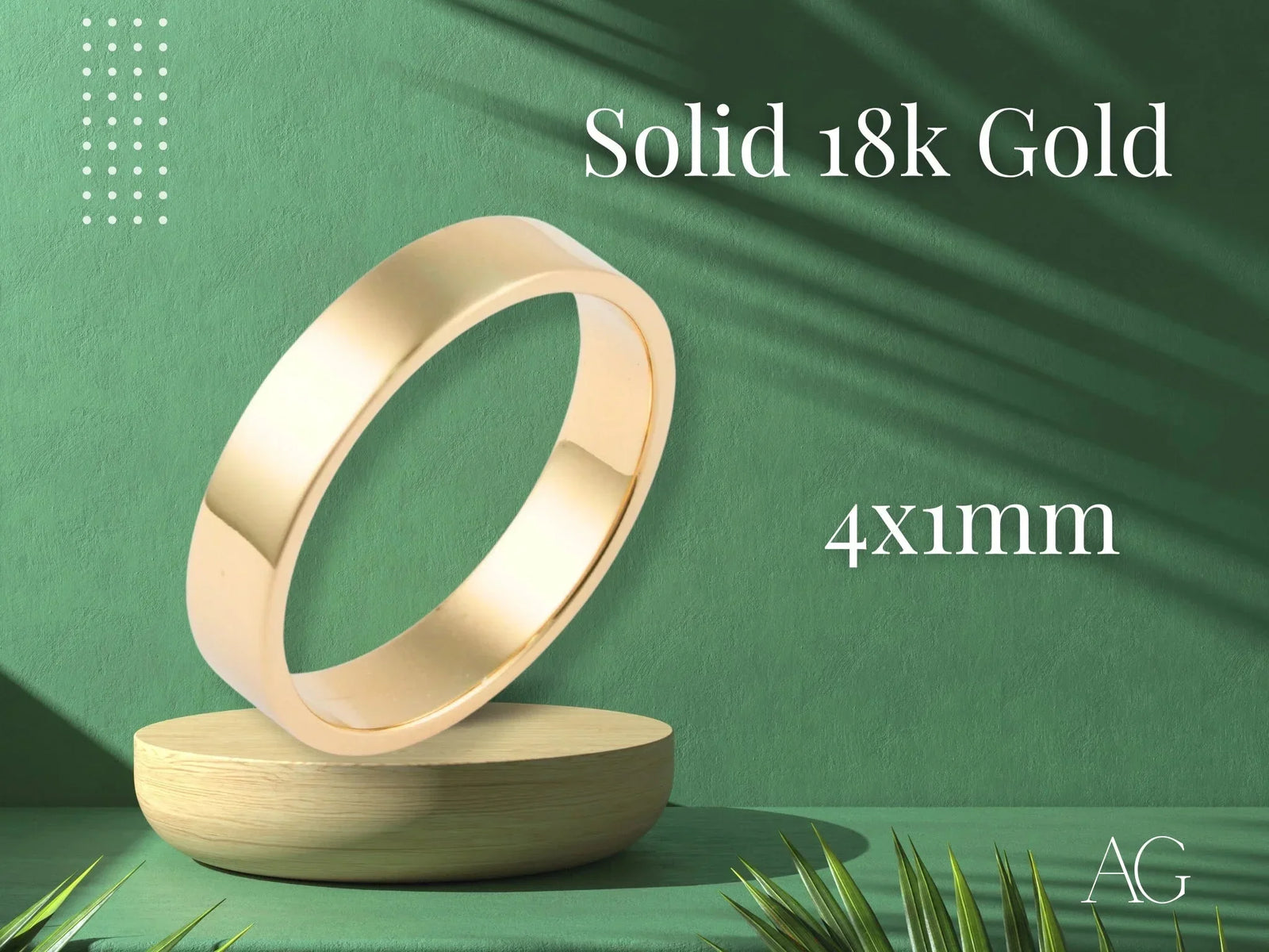 18k yellow gold 4x1mm band ring in golden elegance
