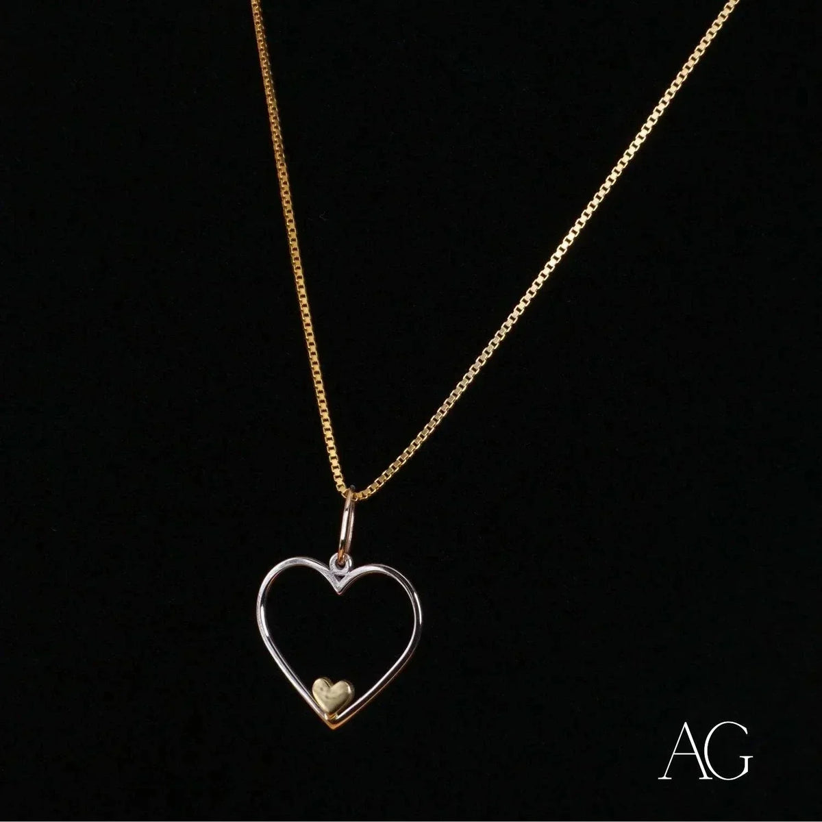 Eternal love pendant with elegant heart design and gold chain