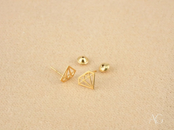 Gold geometric diamond stud earrings in certified 18k solid gold