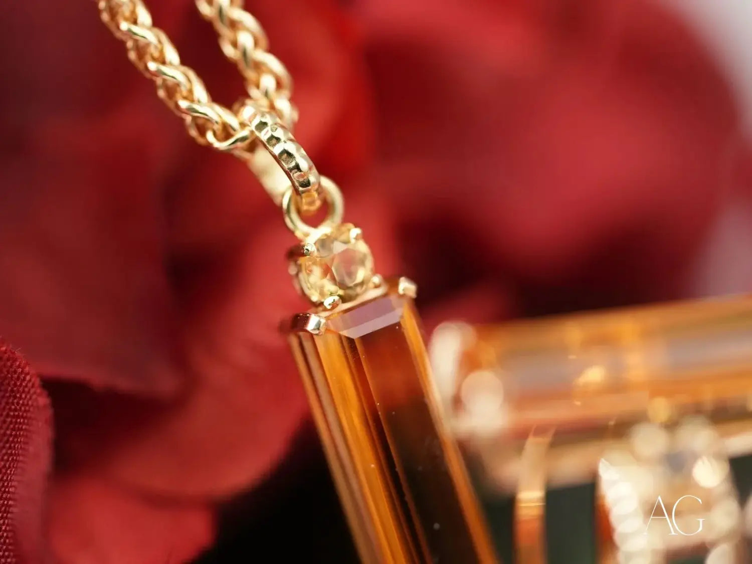 18K Gold Citrine Pendant | Solar Aura Collection