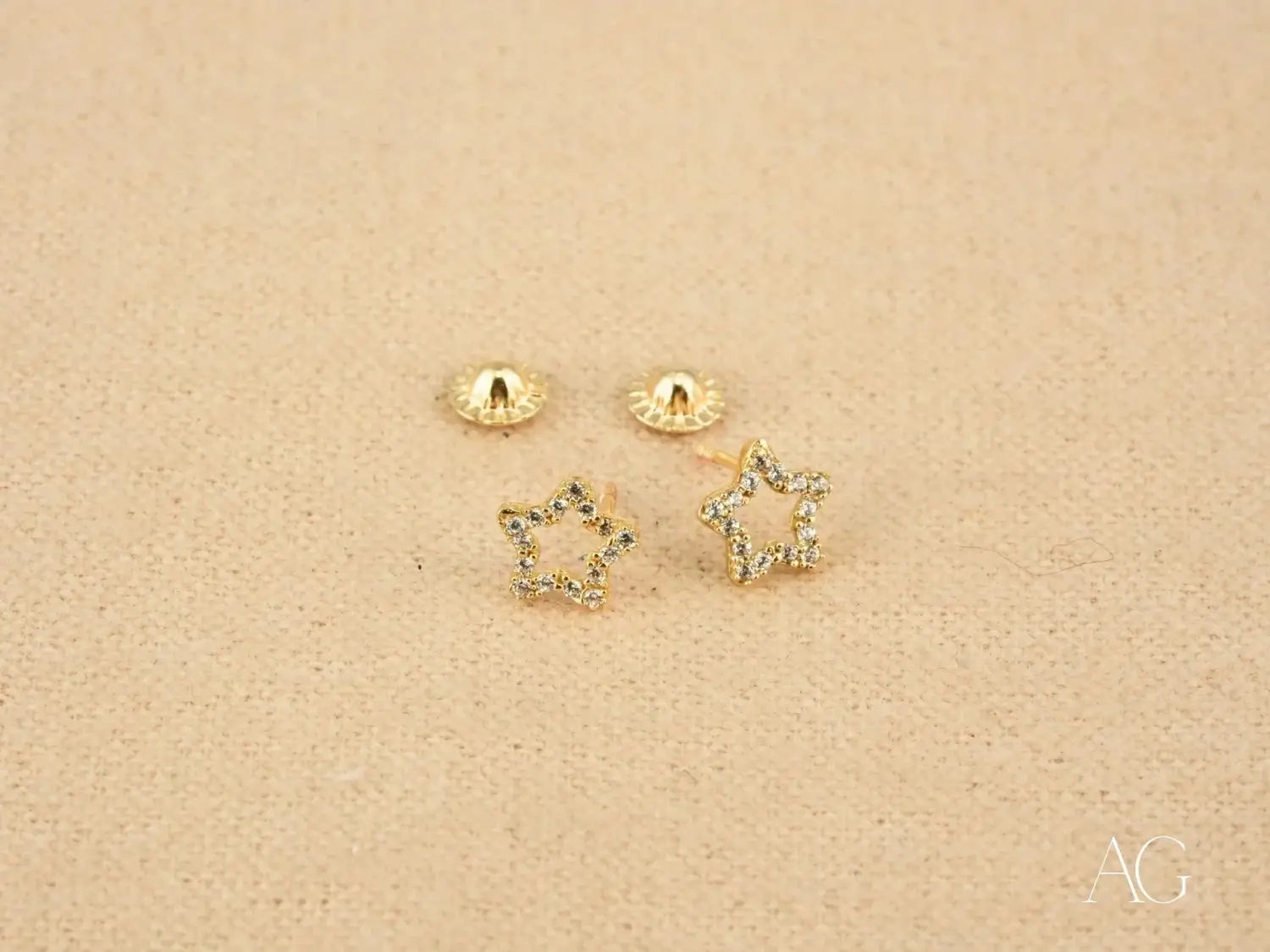 Handmade 18k gold star stud earrings with sparkling crystals