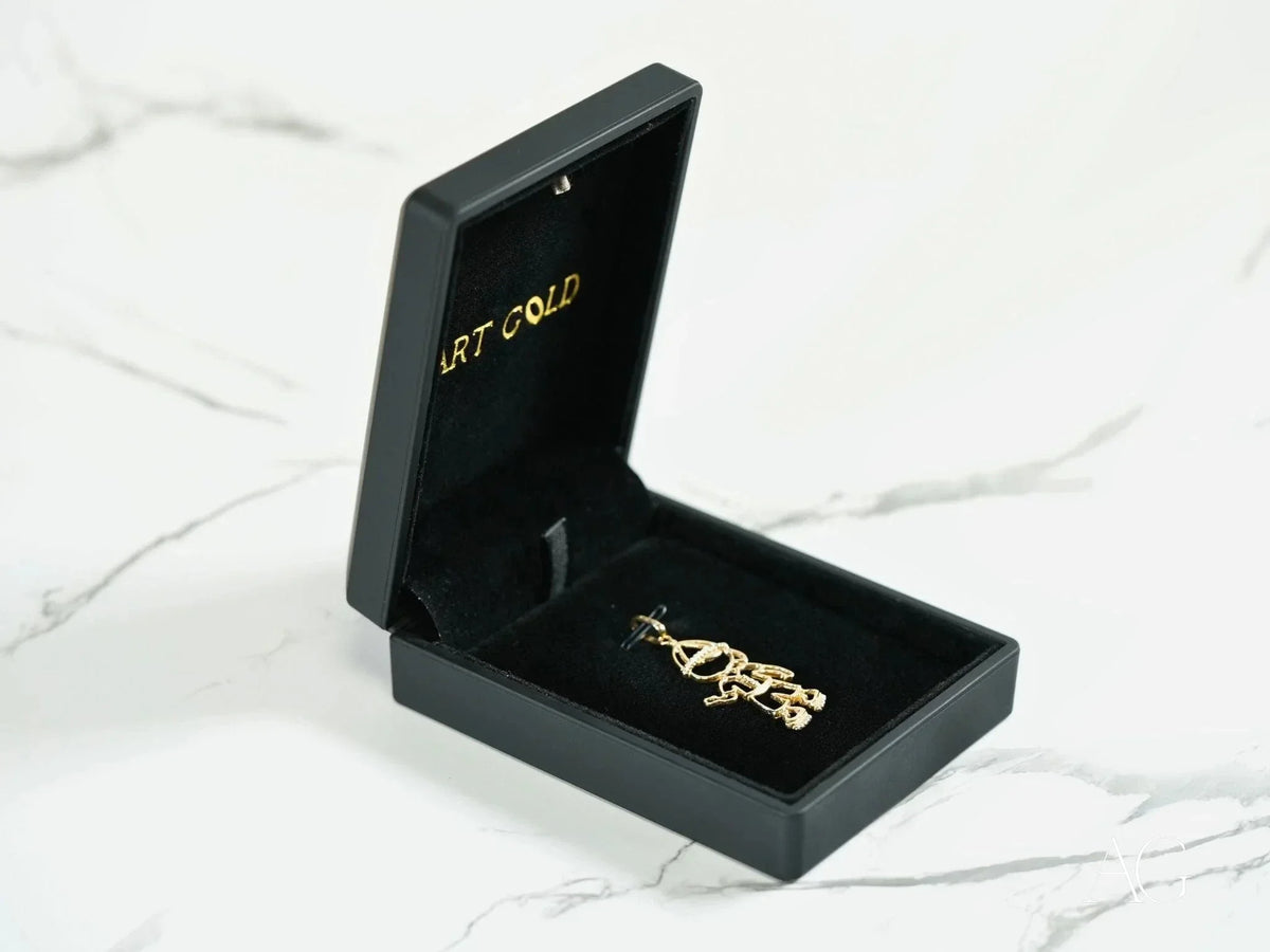 Golden Cherish 18k solid gold teddy bear pendant in black velvet box
