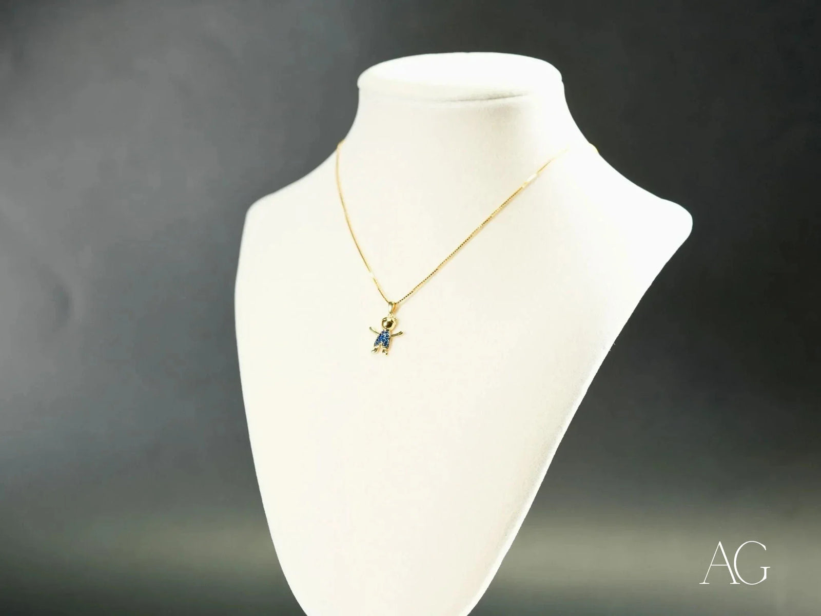Golden Love Boy Pendant in 18k Solid Gold with Blue Gemstone