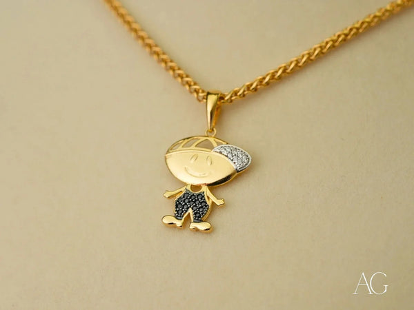 Golden Son Pendant in 18k solid gold with smiling boy and pavé stones