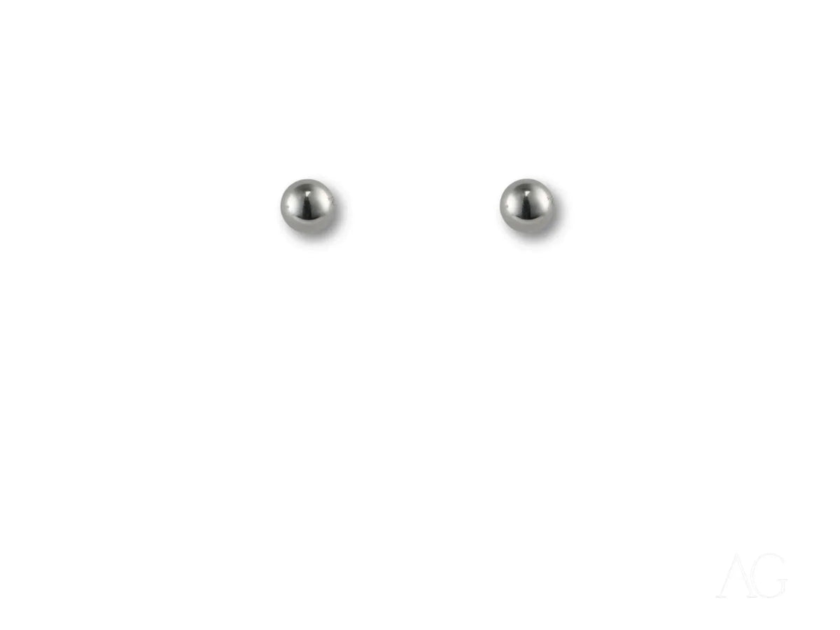 Pair of 18k white gold 5mm ball earrings, art gold jewelry