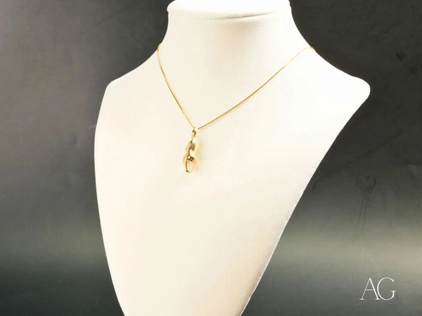 Golden Steps art gold jewelry shoes pendant necklace