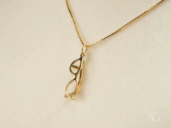 Golden Vision pendant: art gold jewelry glasses pendant on chain