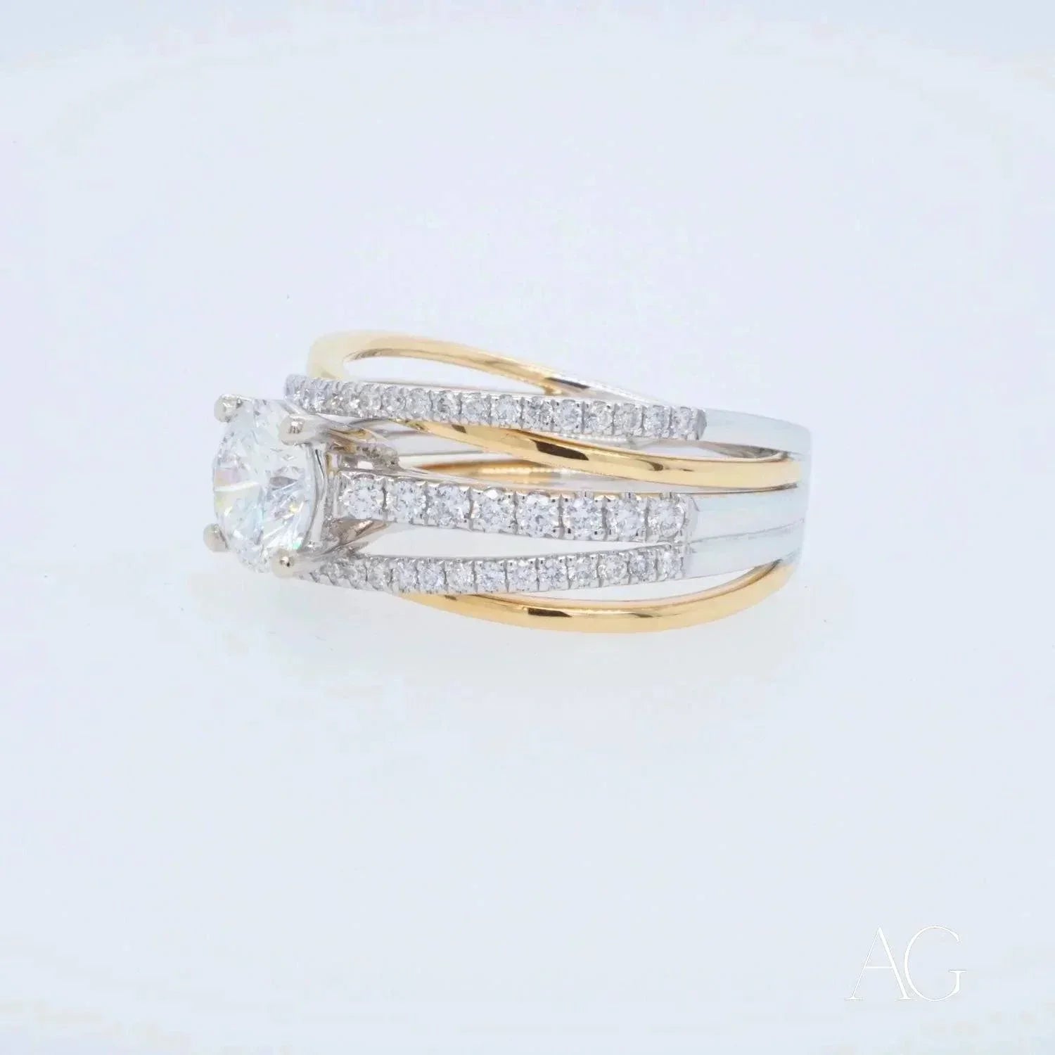 Harmonious 18k white gold 1ct diamond two-tone ring with pave bands