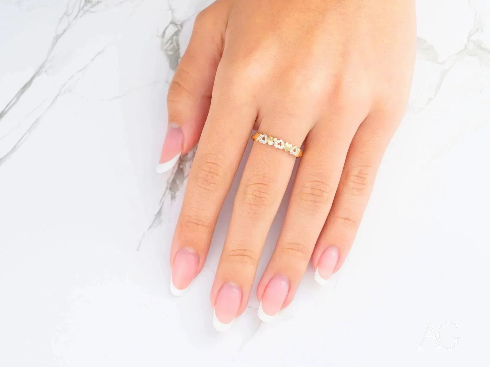 18k yellow gold CZ heart ring with five round diamonds elegant ring features