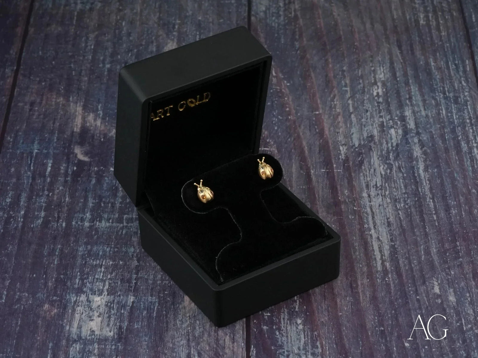 Certified 18k solid gold ladybug earrings in black gift box