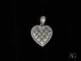 Luminous Heart 18k white gold filigree pendant