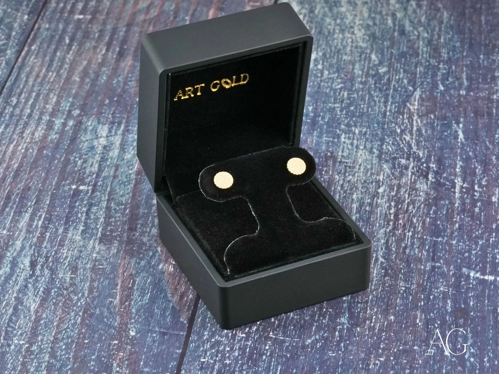 Luxe Brilliance 18K yellow gold pave CZ stud earrings in black box