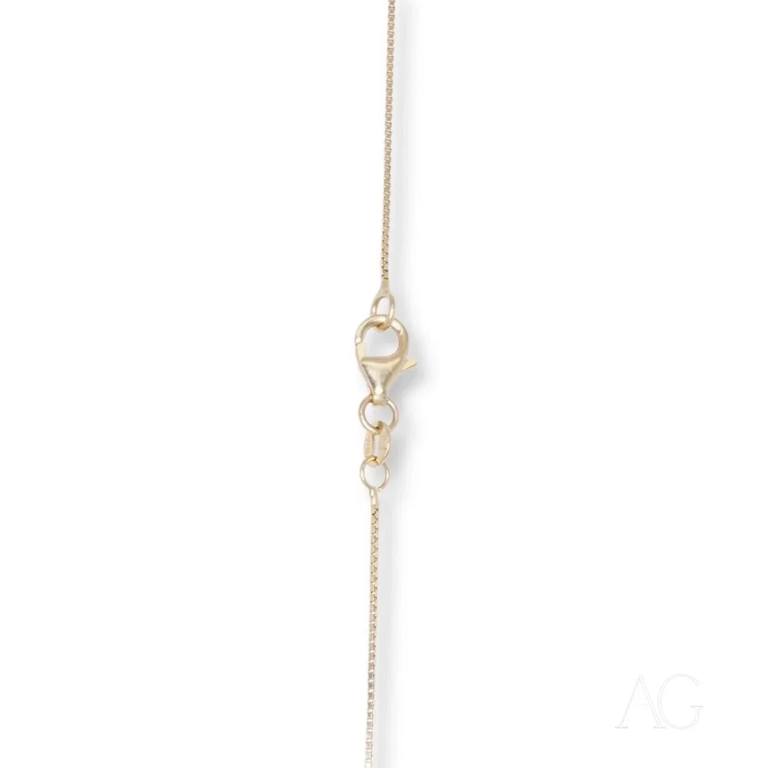 Luxurious 14k gold box chain with gold-tone lobster claw clasp