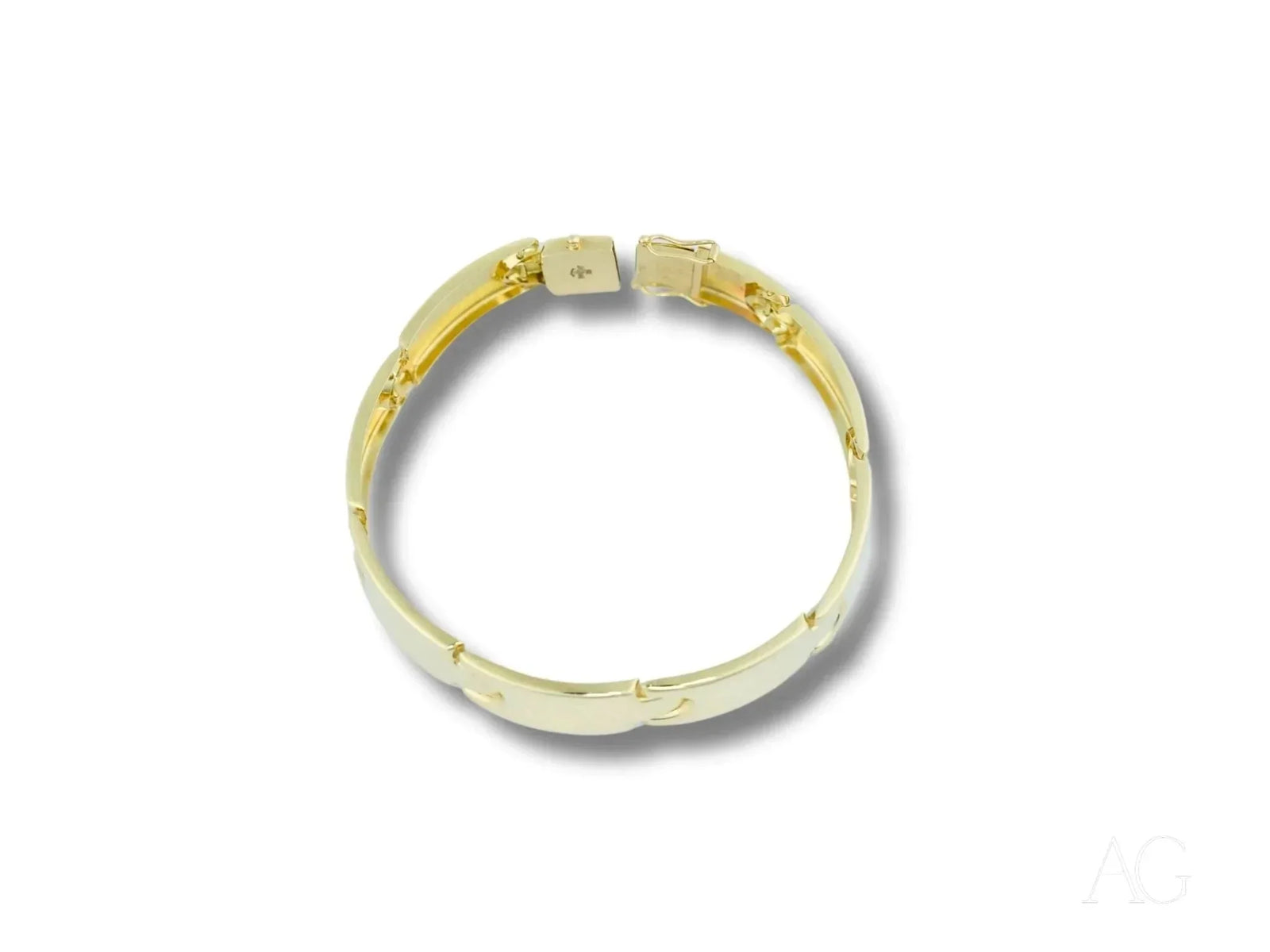 Luxurious men’s solid 18k gold bracelet with open box clasp