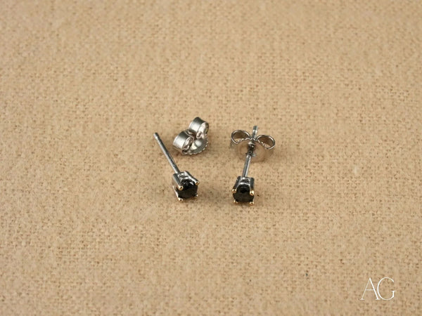 18k white gold black diamond stud earrings with noir elegance