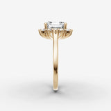 Aurore asscher diamond setting in gold, angled view