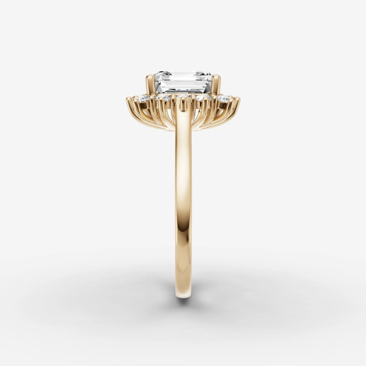 Aurore asscher diamond setting in gold, angled view