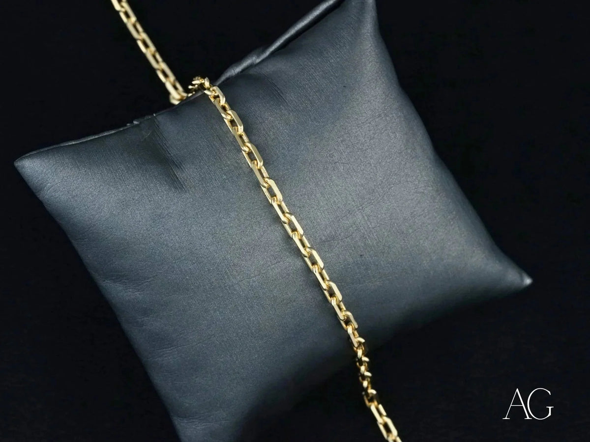 Exquisite 18k solid gold art gold jewelry bracelet with diamond-cut link chain