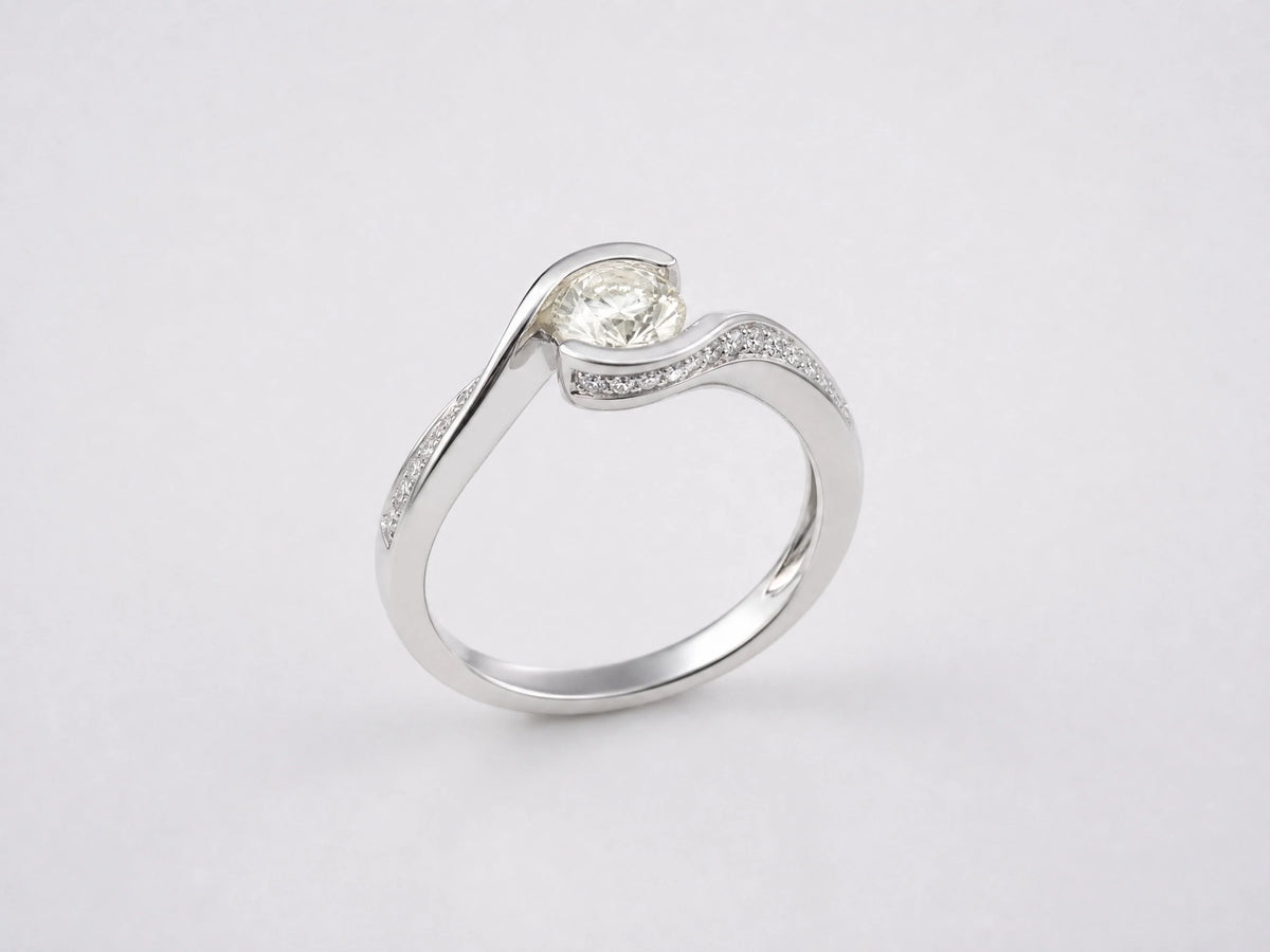 Side profile view of bypass diamond ring showing split-shank band