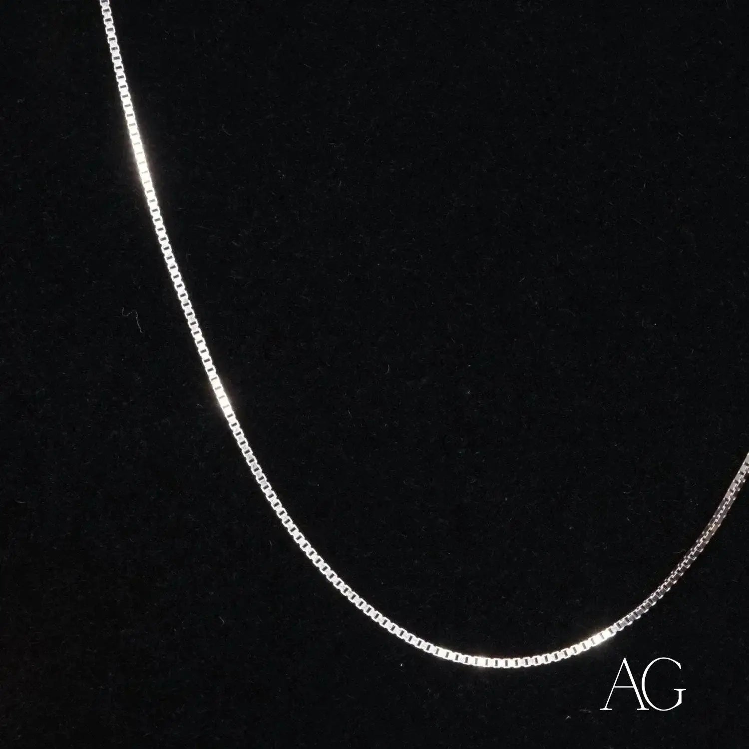 Stunning 18k gold silver box chain necklace in Everett